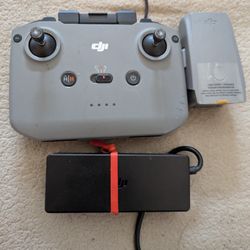 Dji Controller Rc-N2 With Charger And Drone Battery