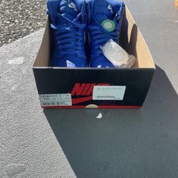 Nike Air Jordan 1 Retro High OG: Hyper Royal