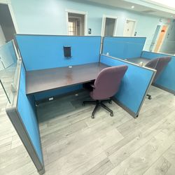 Cubicle - 8 pack with desks
