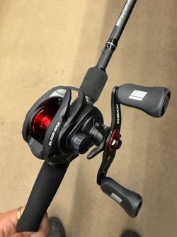 Abu Garcia black max baitcaster combo