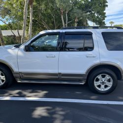 2003 Ford Explorer