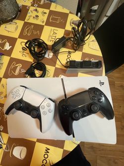 Ps5 2 controllers and charging dock