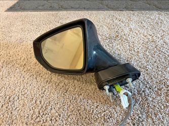 Left, driver side mirror Lexus E13 049704
