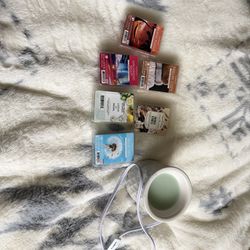 Wax Warmer + Scented Wax Melts Bundle