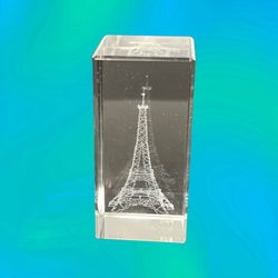 Vintage 1990s Crystal Eiffel Tower Laser-Etched Paperweight Figurine, 2”