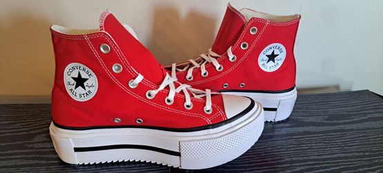 New red canvas Chuck Taylor