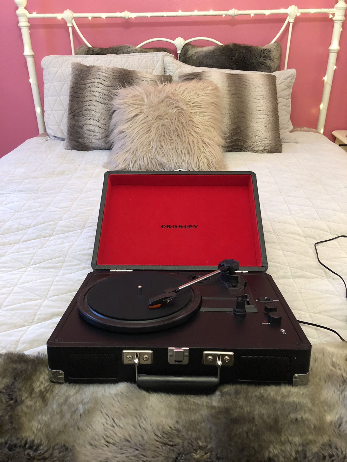 Crosley Cruiser Deluxe Bluetooth Record Player