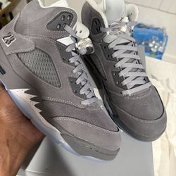Wolf Grey 5
