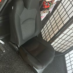 Free 2016 Chevy Traverse Driver Seat 
