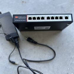 8-Port PoE Switch