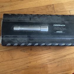 Amplifier 1500 Watts