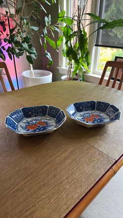 Vintage Japanese Imari-style octagonal ceramic serving bowl