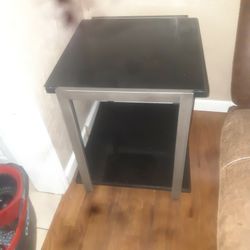 Elegant side Tables with matching Coffee table.