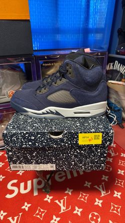 👟 Air Jordan 5 Retro “Midnight Navy” 🔵🔥