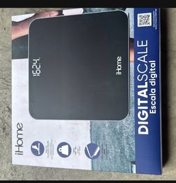 iHome Digital Bathroom Scale - Brand New
