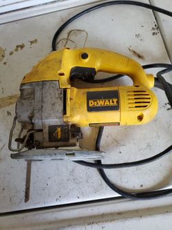 Dewalt Saber Saw. Model DW317