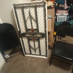 Lifetimes Adjustable Height Table 