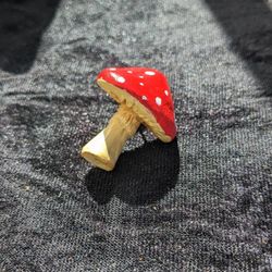 Clay Items (Push Pins/ Wearable Pins, Planters, Pencil Holders, Etc.)