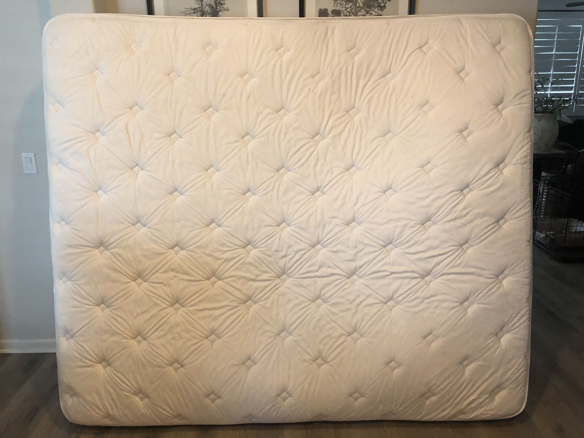 Cal King Size Mattress With Box Springs