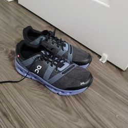 On Cloudgo Men's Size 10