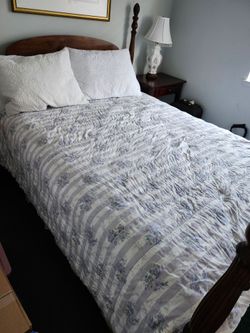 Double bed mattress & box sp.