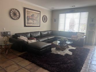 Beautiful brown, large sectional