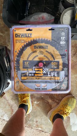 Dewalt 12” 60T Finish Blade
