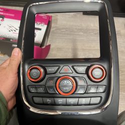 2018 dodge Durango  ac / heat control 