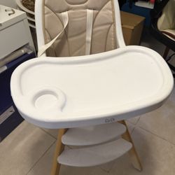 évolur Zoodle 3-in-1 High Chair in Light Grey | Convertible Wooden Baby Feeding Chair with Dishwasher Safe Removable Tray, Adjustable Footrest, Padded