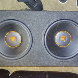 12.inch.1000.watt JBL speaker Box And 1000 Watt Amplifier