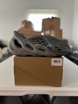 Yeezy Foam Size 13