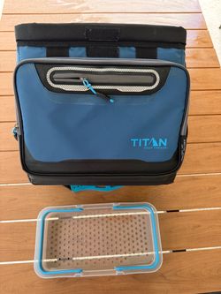 Like-New 16-Can Titan Deep Freeze HardBody Cooler. Priced for Fast Sale!