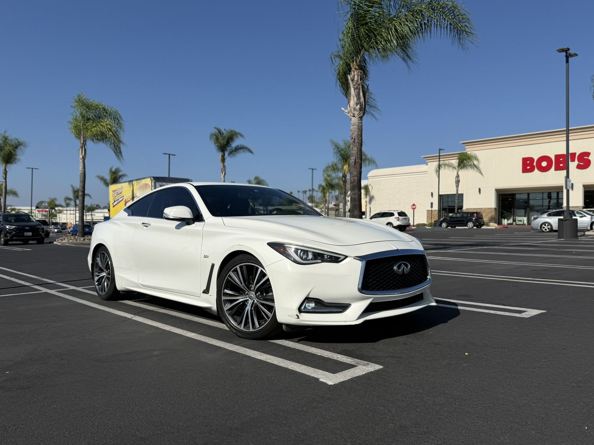 2018 Infiniti Q60