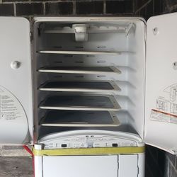 6 Ft. Maytag Gas Dryer (Tall) 