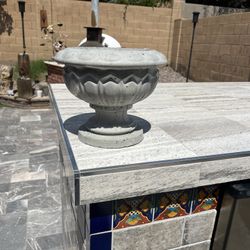 Concrete pot