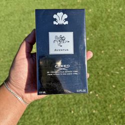 Creed Aventus Eau De Parfum 