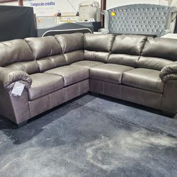 2 Piece New Sectional Sofa 