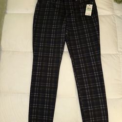 Gloria Vanderbilt plaid dress pants new with tags size 8