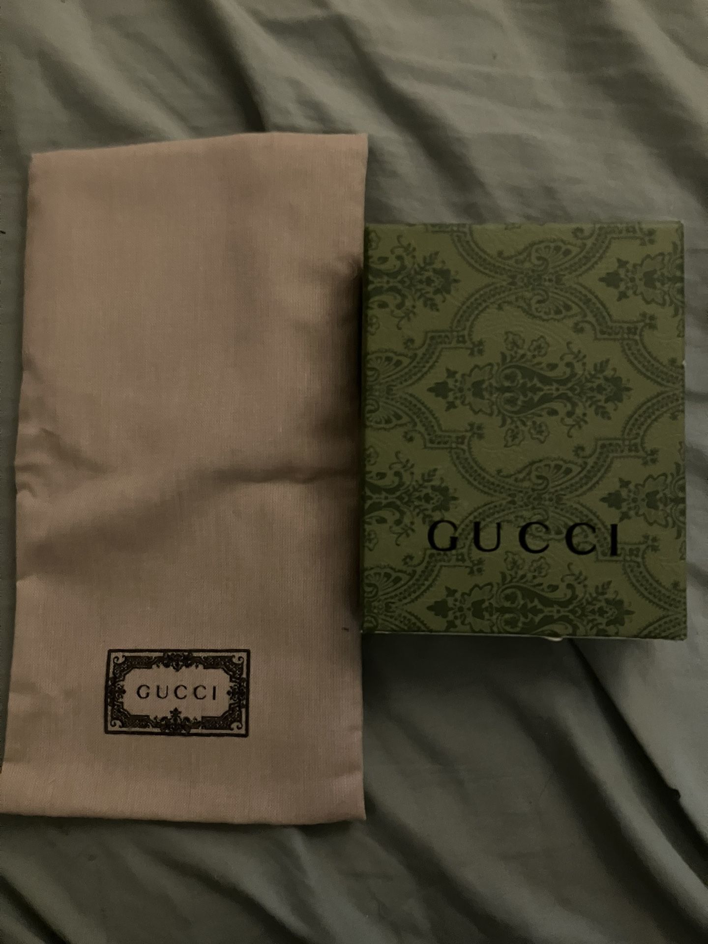 GUCCI WALLET BOX WITH DUSTBAG!
