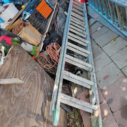 24 Ft Aluminum Extension Ladder 