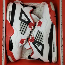 Jordan 4 Fire Red Size 13