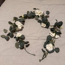 White Floral Garland