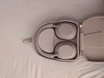 Sony Bluetooth Wireless Noise-Canceling Headphones - Smoky Pink