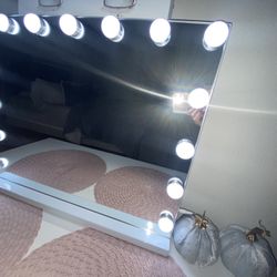 Vanity Mirror With Bluetooth