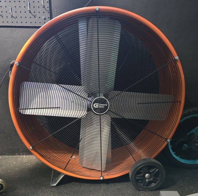 30 in. Heavy Duty 2-Speed Direct Drive Drum Fan