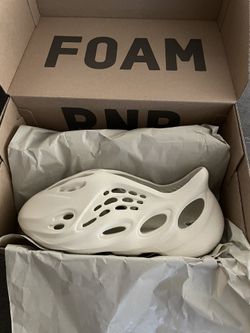 Adidas Yeezy Foam Rnnr Runner Sand