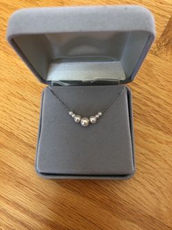 Beaded silver necklace - NEW