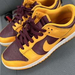 Sz 9 Dunks 