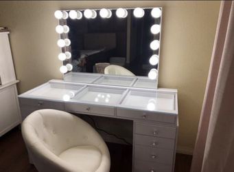 Black or White Vanity + Mirror