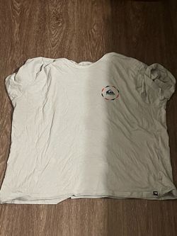 Mens XL Quiksilver T Shirt